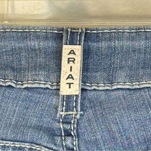 Ariat Real denim Flare Leg mid rise Jeans raw hem size 32 R - Picture 9 of 15